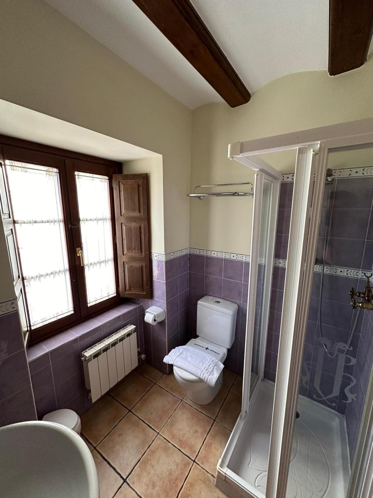De La Hotel 3*